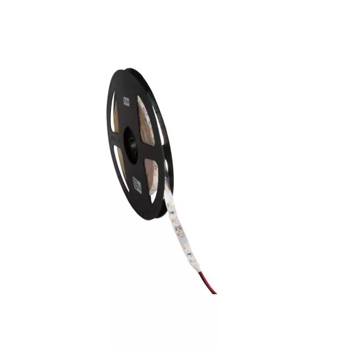 Kanlux 24513 LEDS-B 4,8W/M IP65-WW kültéri LED szalag, 5m/tekercs, 400 lm/m, 4,8W/m teljesítmény, 15000h élettartammal, IP65 védettséggel, 12V DC, 3000 K (Kanlux 24513)