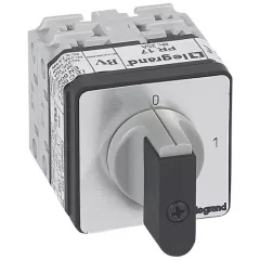   Legrand 027407 Görgős kapcsoló 3P 20A PR17 0-1 ( Legrand 027407 )
