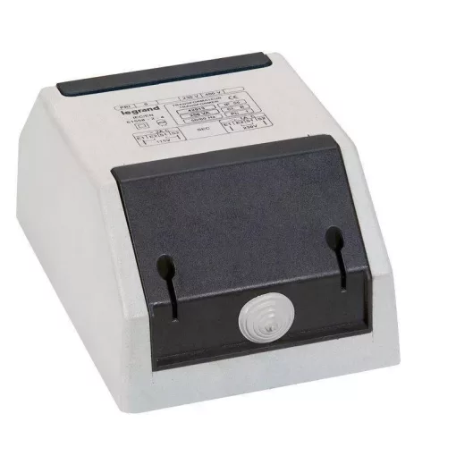 Legrand 042515 leválasztó transzformátor 1F 230-400/115-230V 630VA ( Legrand 042515 )