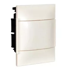   Legrand 134166 Practibox S műanyag kiselosztó 6 modul, 1 sor, Teli ajtóval, IP40, gipszkarton falba süllyesztett, PE és N sínnel, méret : 233x220x100 mm
