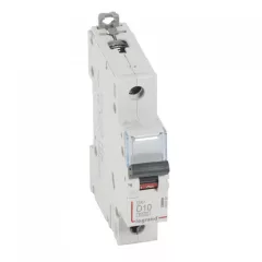   Legrand 407969 DX3 Kismegszakító. 1P, 10A, D karakterisztika, 6kA