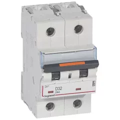   Legrand 409823 DX3 Kismegszakító. 2P, 32A, D karakterisztika, 25kA