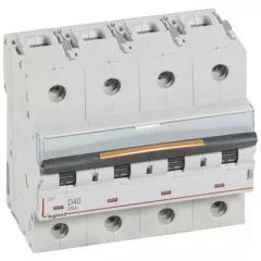   Legrand 409850 DX3 Kismegszakító. 4P, 40A, D karakterisztika, 25kA