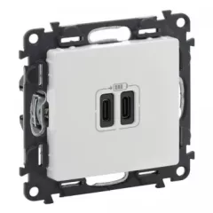   Legrand 753107 Valena Life Töltőaljzat Kettős USB C-típusú csatlakozóval, 5V–3A–15W, Túlfesz-védelem >1kW, Class II SELV, Fehér ( Legrand 753107 )