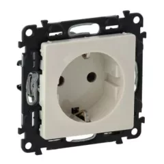   Legrand Valena Life 753220 földelt csatlakozóaljzat (dugalj) gyermekvédelemmel 2P+F elefántcsont burkolattal keret nélkül, süllyesztett, 16A 250V (Legrand 753220)