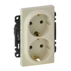   Legrand Valena Life 753227 földelt csatlakozóaljzat (dugalj) 2x2P+F elefántcsont burkolattal keret nélkül, süllyesztett, 16A 250V (Legrand 753227)