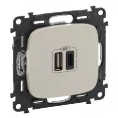   Legrand 754966 Valena Allure Töltőaljzat Kettős USB C-típusú + USB A-típusú csatlakozóval, 5V–3A–15W, Túlfesz-védelem >1kW, Class II SELV, Elefántcsont ( Legrand 754966 )