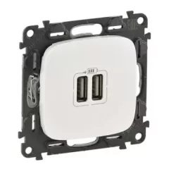   Legrand 754995 Valena Allure Kettős USB töltőaljzat, burkolattal, Fehér ( Legrand 754995 )