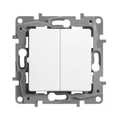   Legrand Niloé 764502 dupla váltóérintkezős kapcsoló (106+6), fehér burkolattal keret nélkül, süllyesztett 10A 250V (Legrand 764502 / 664502)