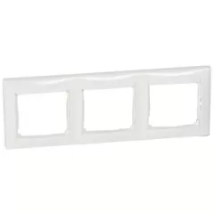   Legrand Valena 774453 3-as fehér keret vízszintes elhelyezéssel (Legrand 774453)