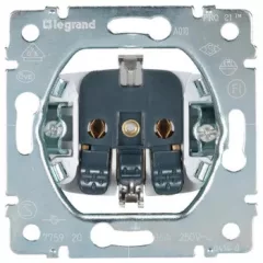   Legrand 775920 Galea Life 2P+F földelt csatlakzóaljzat mechanizmus, rugós ( Legrand 775920 )