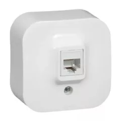   Legrand Forix 782424 Informatikai csatlakozóaljzat 1xRJ45 Cat5e UTP fehér burkolattal, kerettel, falon kívüli IP20 (Legrand 782424)