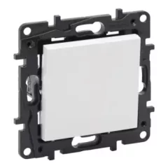   Legrand Niloé Step 863107 keresztkapcsoló, 10AX, fehér (Legrand 863107 / 863107B)