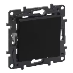   Legrand Niloé Step 863509 egypólusú nyomó, 6A, fekete (Legrand 863509 / 863509B)