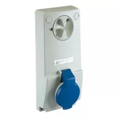   Schneider 82031 UNIKA Panelre szerelhető, reteszelhető aljzat, 2P+F, 6h, 16A, 250V, IP44, védelem nélkül