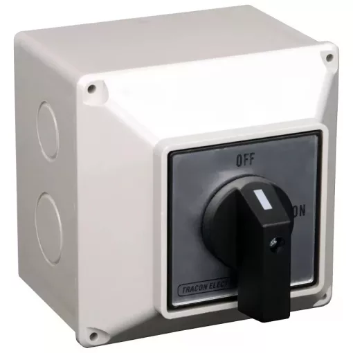Tracon TS-32/3T65 Tokozott szakaszoló kapcsoló 400V, 50Hz, 32A, 3P, 7,5kW, 64×64mm, IP65