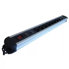   Tracon HKTM8-3M-KT-ALU ALU 8-as elosztó kapcsoló+túlfesz+túláram+koax+tel védelem 8×SHUKO, 3m, max.16A, 250V, 3680W, H05VV-F