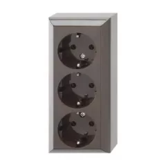   GAO 3 férõhelyes földelt aljzat, beltéri, Business Line IP20, barna ( 0510089777 )